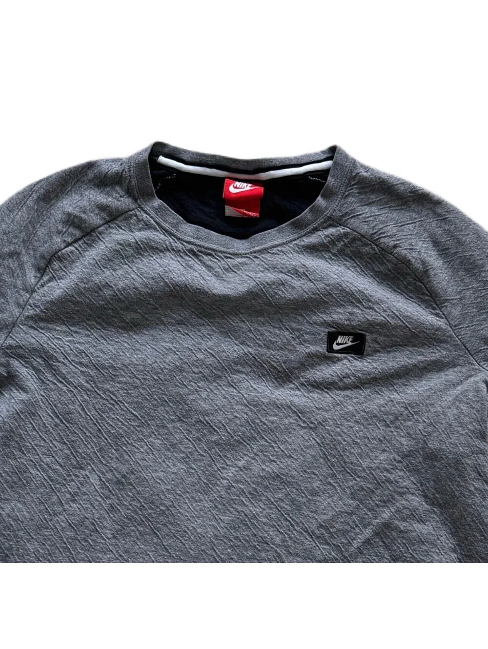 Nike Long Sleeve Crewneck Sweatshirt Men’s Medium Gray Pullover Patch Logo